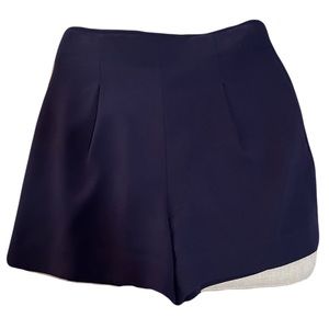 Club Monaco shorts. Beautiful. Like new. Navy blue. For summer or holiday